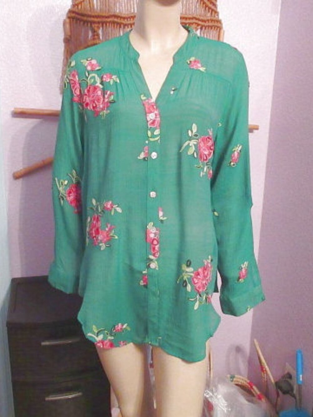 Fig And Flower Embroidered Top Size M Kelly Green Button Up Tunic Cottagecore
